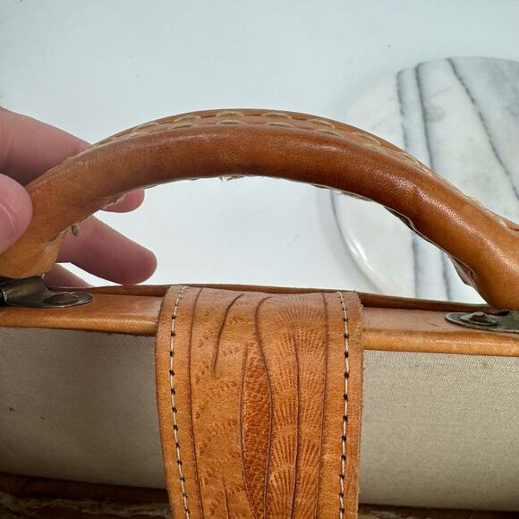 Vintage Tooled leather Western Briefcase - Picture 6 of 16